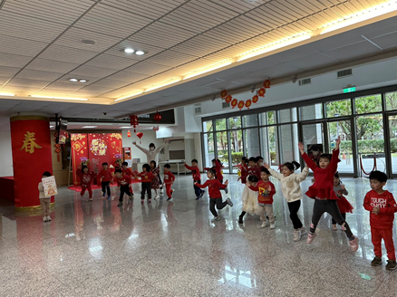 幼兒們舞蹈表演